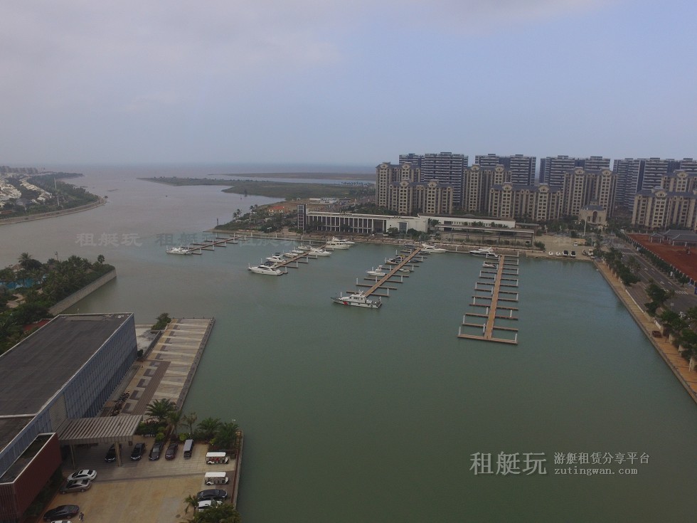 海南?？谛虏簫u國際游艇會
